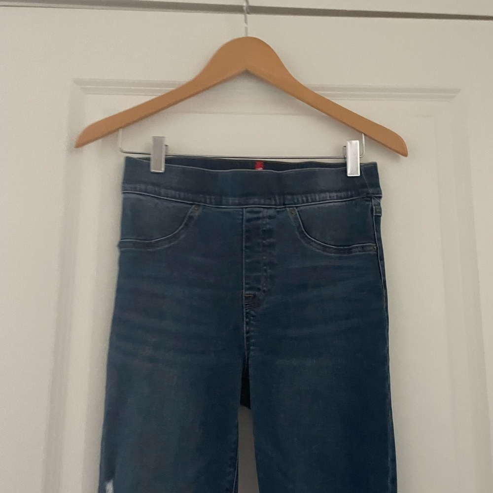 SPANX Distressed Ankle Skinny Jeans Medium Wash Tall - Picture 8 of 10